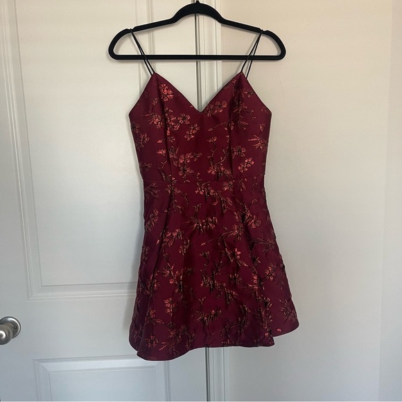 NWT Alice Olivia Anette Deep Pleat cocktail dress - Picture 2 of 7